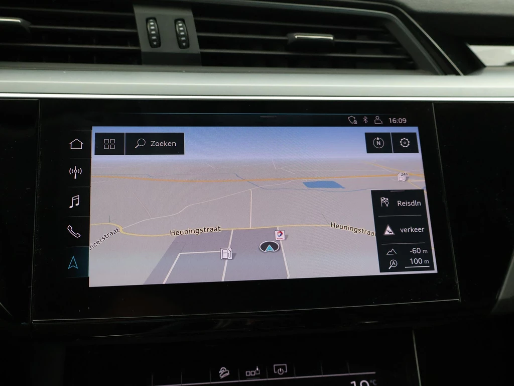 Audi e-tron – foto 12