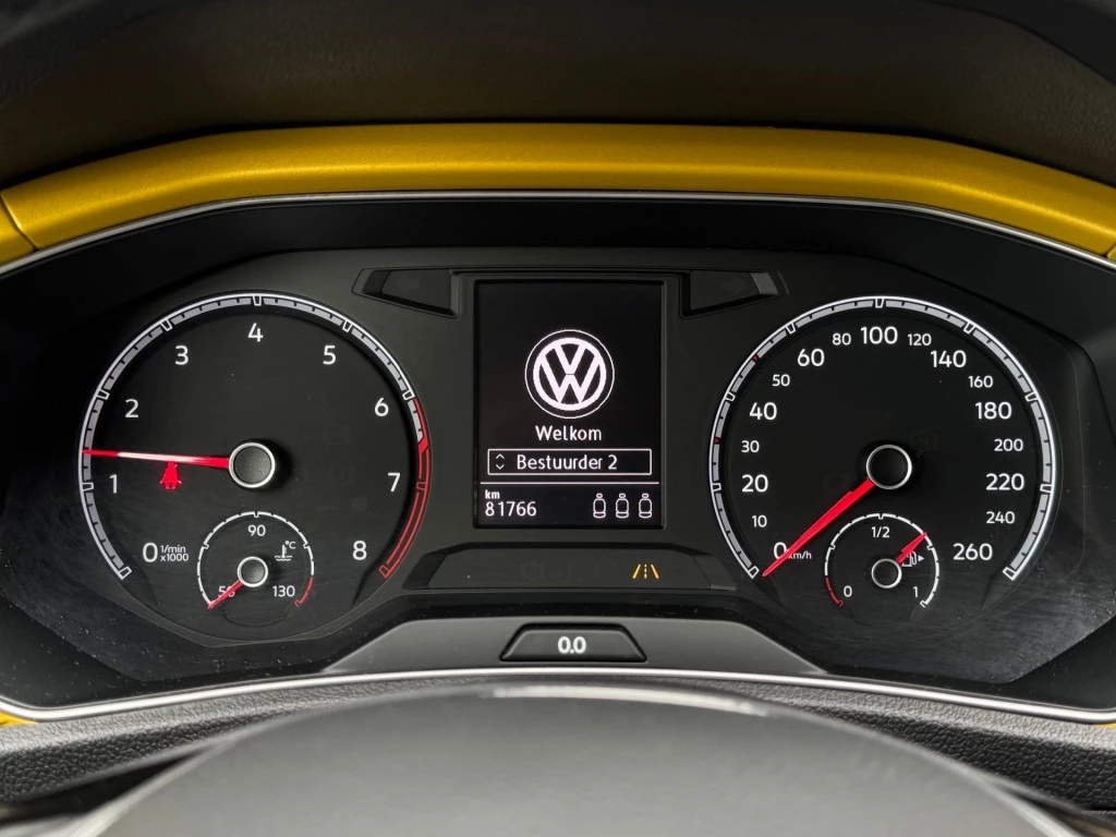 Volkswagen T-Roc – foto 10