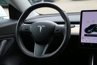 Tesla Model 3 – thumbnail 12