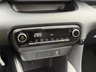 Toyota Yaris – thumbnail 26
