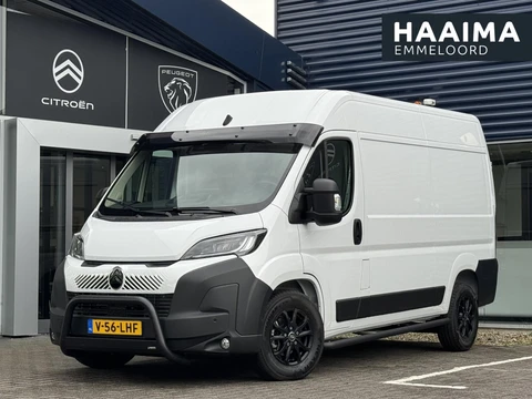 Citroen Jumper 2.2 BlueHDi 140 S&S L2H2 3.5t | Adaptieve Cruise control | Achteruitrijcamera | Climate control | Navigatie | 3 persoons | Side steps | Lichtmetalen velgen black | Pushbar