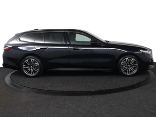 BMW i5 – thumbnail 6