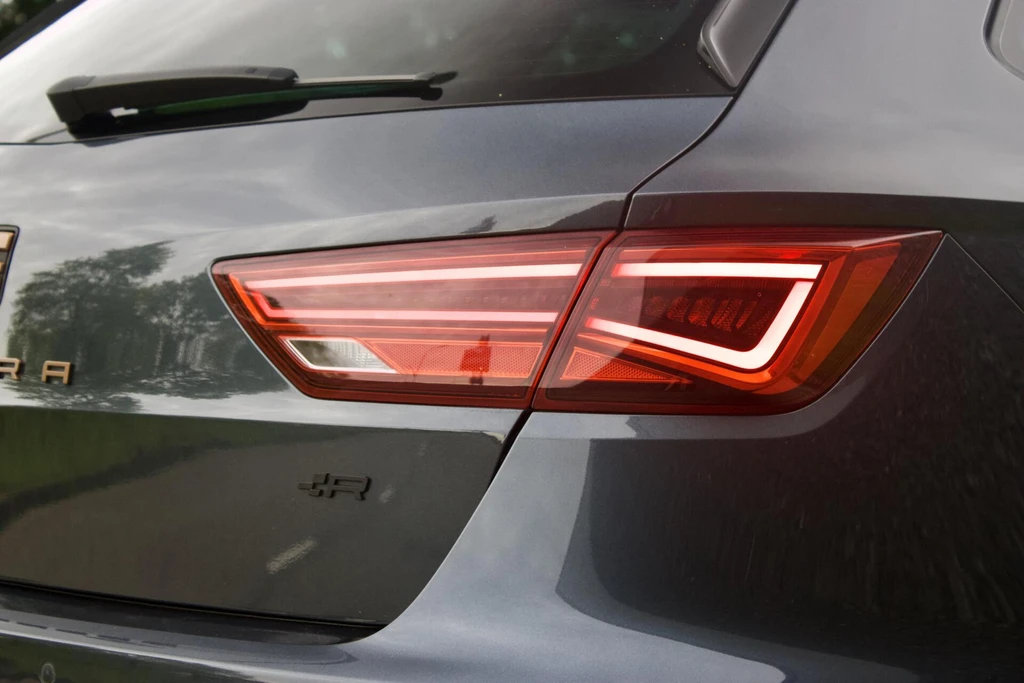 SEAT Leon – foto 17