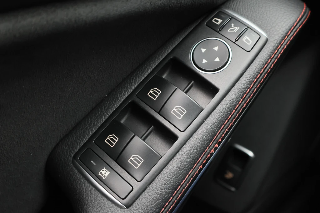 Mercedes-Benz CLA – foto 36