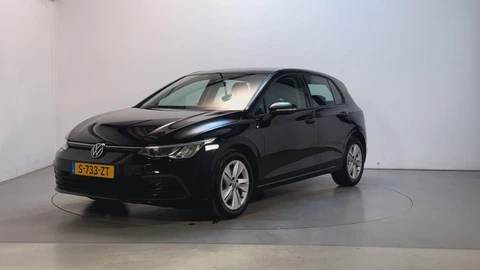Volkswagen Golf 1.0 TSI 110pk Life Sfeerverlichting Navigatie App-Connect DAB+