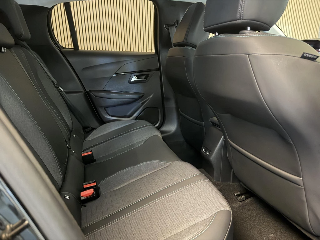 Peugeot 208 – foto 29