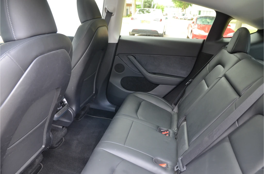 Tesla Model Y – foto 13