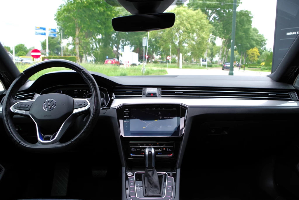 Volkswagen Passat – foto 21