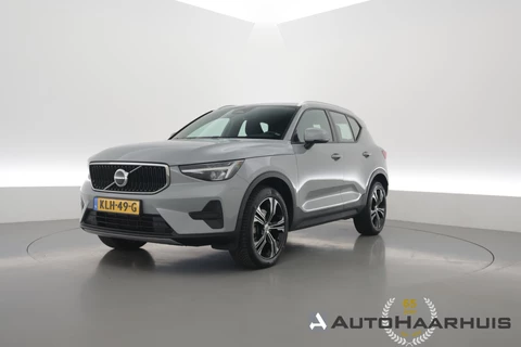 Volvo XC40 2.0 B3 Essential | Apple CarPlay & Android Auto | Cruise | PDC V+A | Stoel-Stuurverw. | Camera | 19"