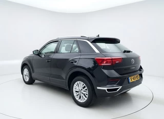 Volkswagen T-Roc – thumbnail 3