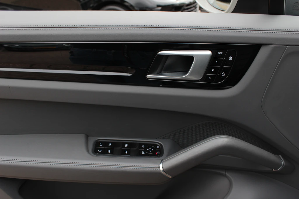 Porsche Cayenne – foto 35