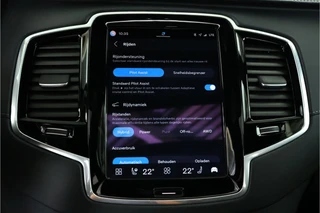 Volvo XC90 – thumbnail 33