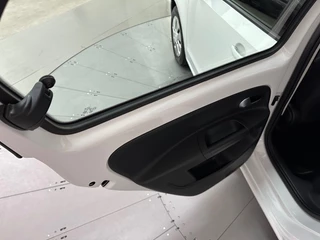 Volkswagen up! – thumbnail 30