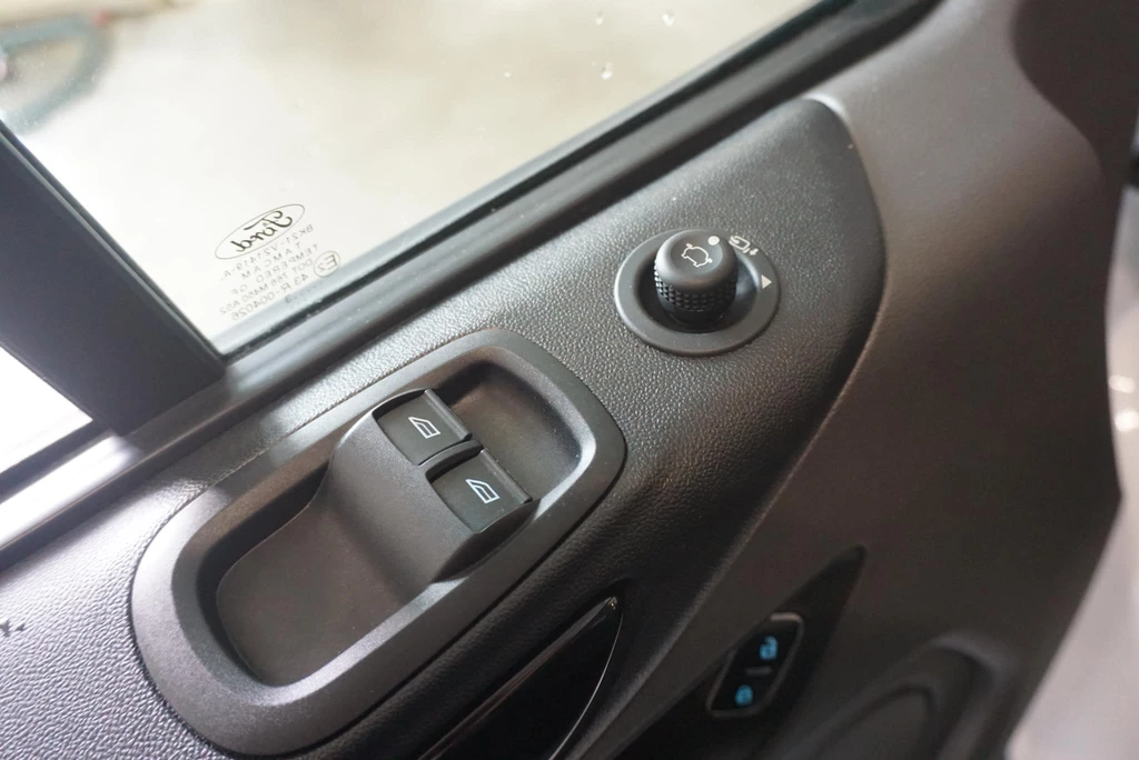 Ford Transit Custom – foto 13