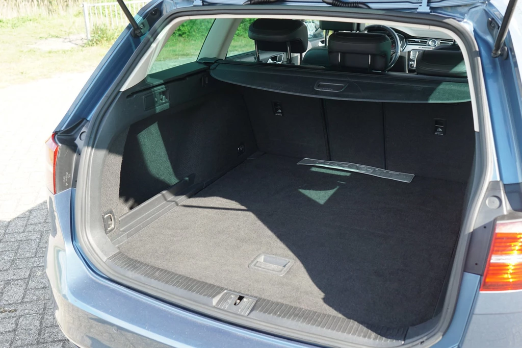 Volkswagen Passat – foto 13