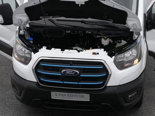 Ford E-Transit – thumbnail 23