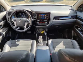 Mitsubishi Outlander – thumbnail 20