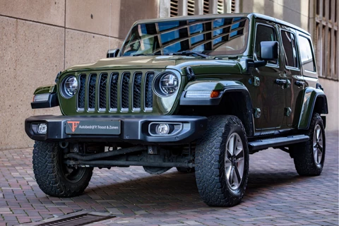 Jeep Wrangler Unlimited 4xe 380 Sahara 80th Anniversary Trekhaak/Camera voor+achter/Apple carplay/Stoelverwarming/Stuurverwarming/Lederen bekleding/Adaptieve Cruise control/Keyless/Navigatie