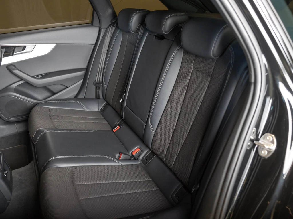 Audi A4 – foto 12