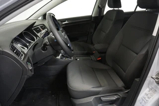 Volkswagen e-Golf – thumbnail 9