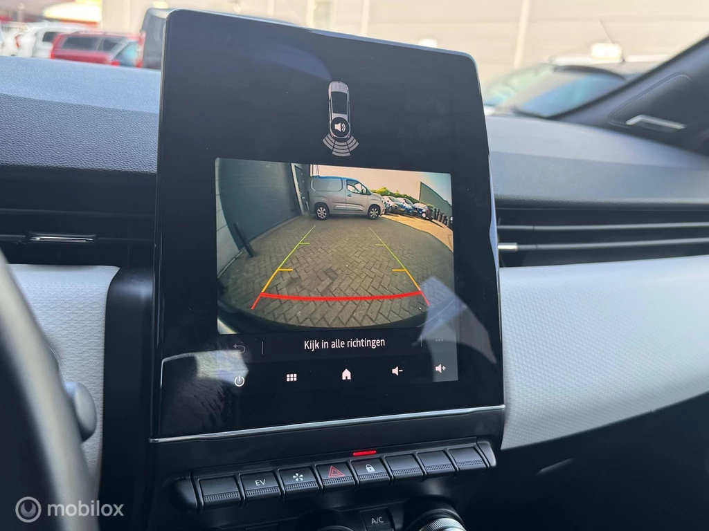 Renault Clio – foto 17