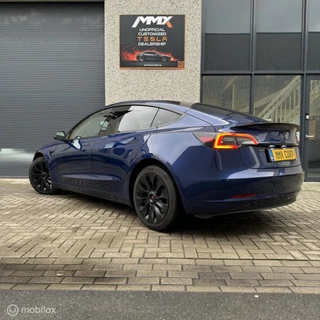 Tesla Model 3 – thumbnail 3