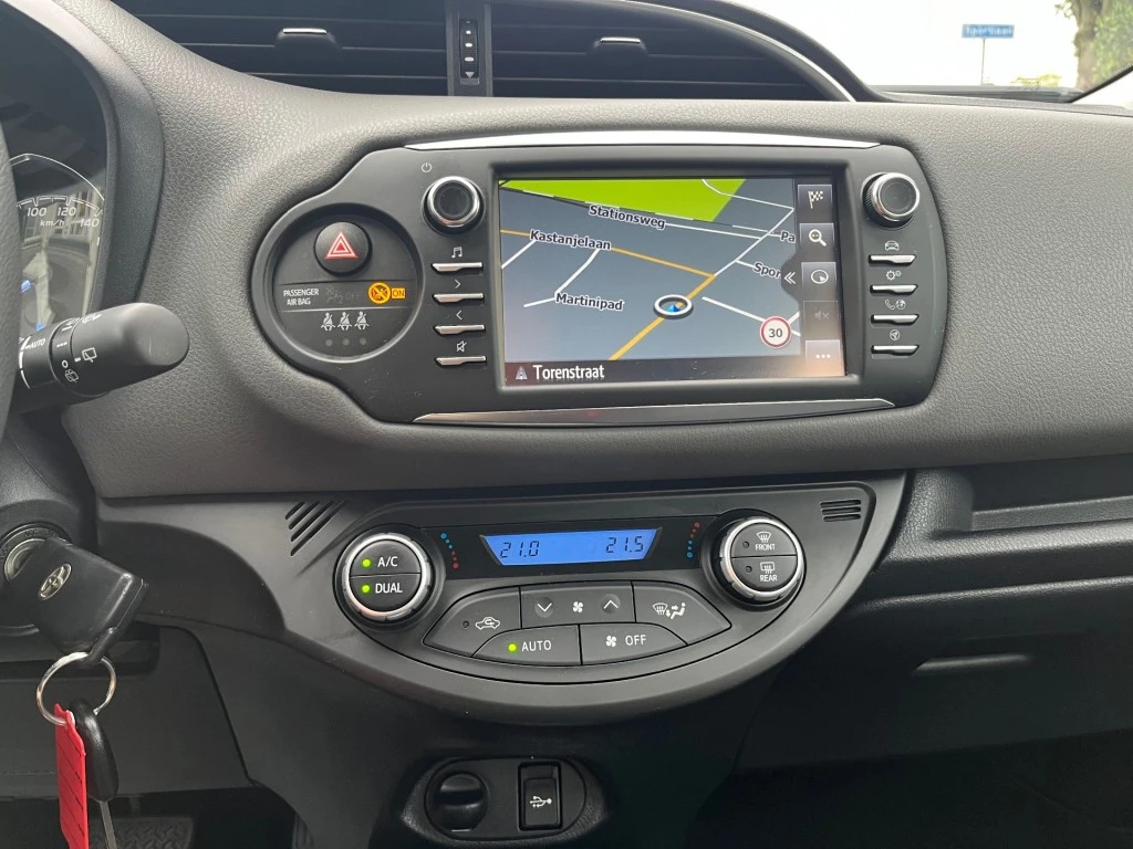 Toyota Yaris – foto 9