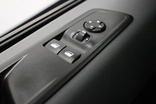 Opel Vivaro – thumbnail 17