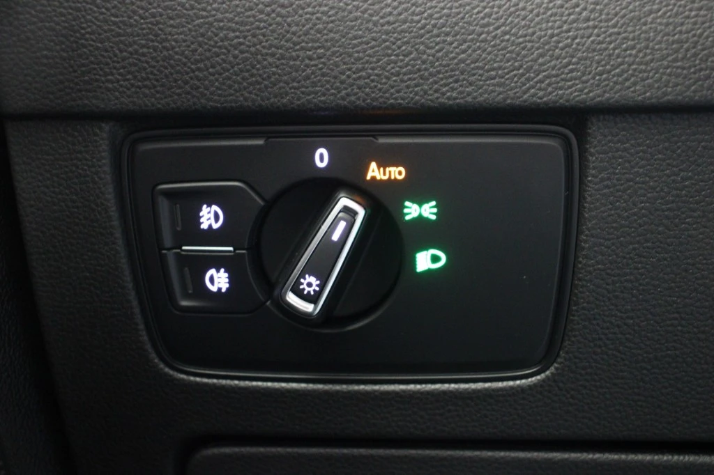 Volkswagen Passat – foto 28