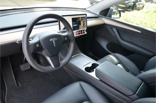 Tesla Model Y – thumbnail 11