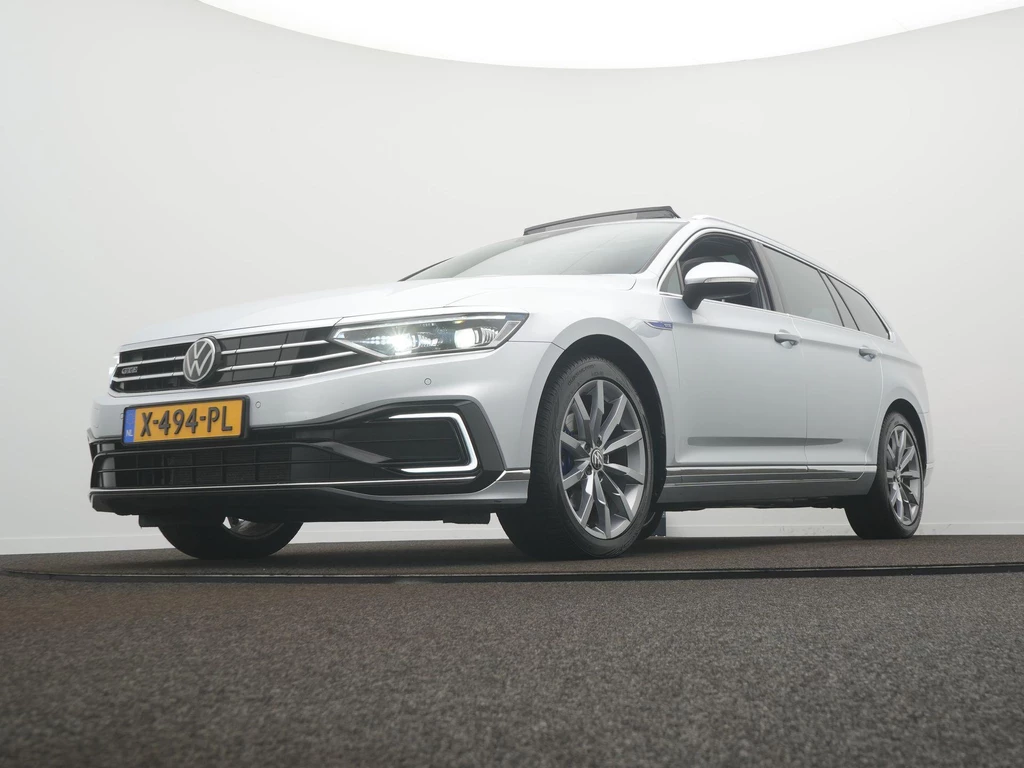 Volkswagen Passat – foto 2
