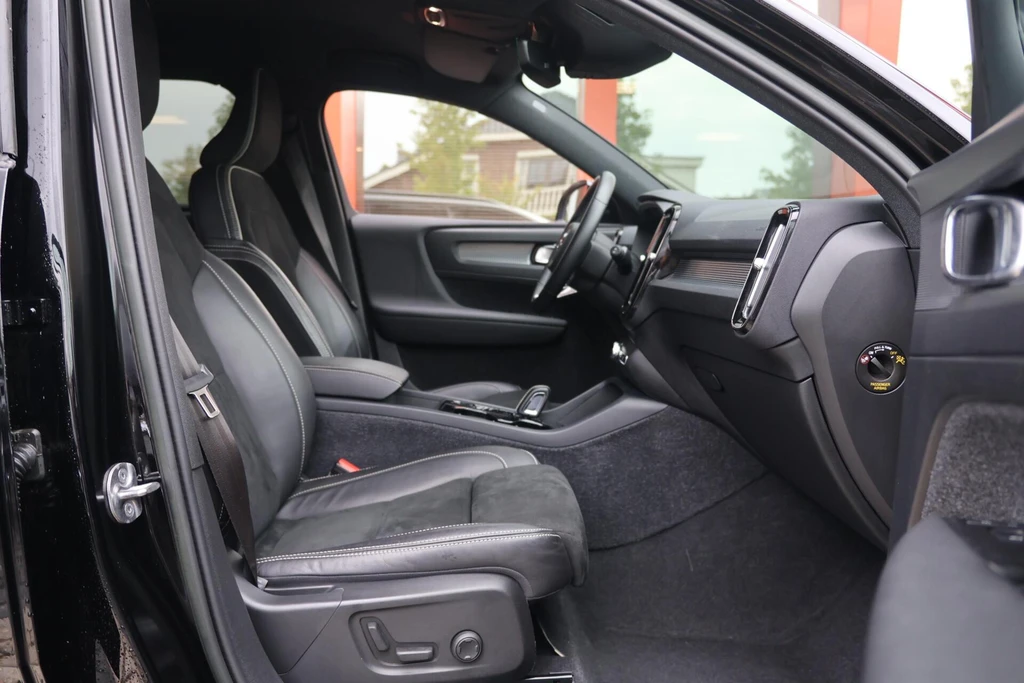 Volvo XC40 – foto 24
