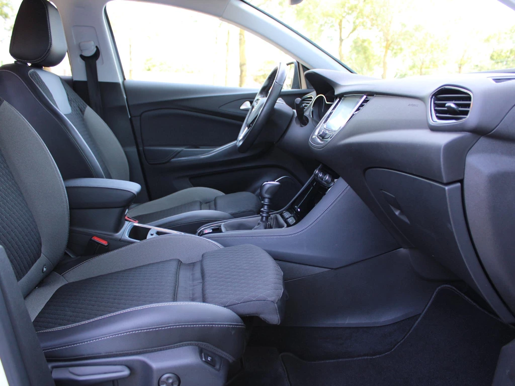 Opel Grandland X – foto 8