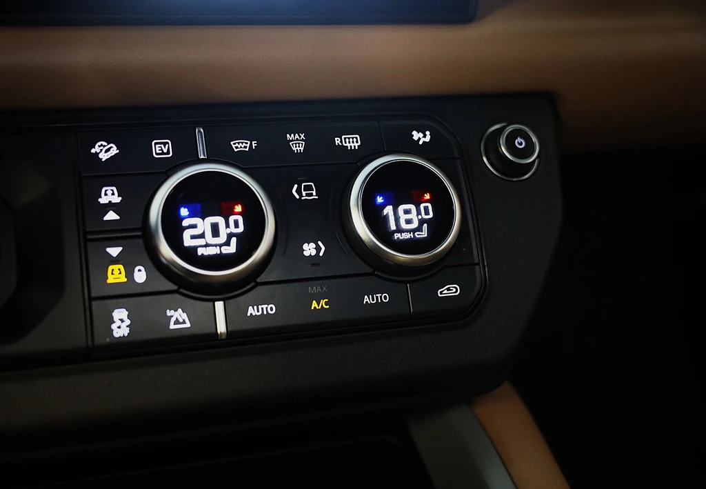 Land Rover Defender – foto 39