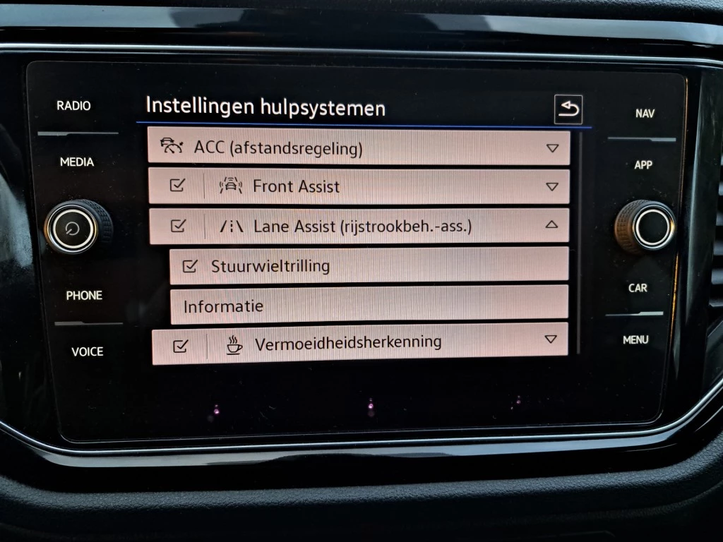 Volkswagen T-Roc – foto 19