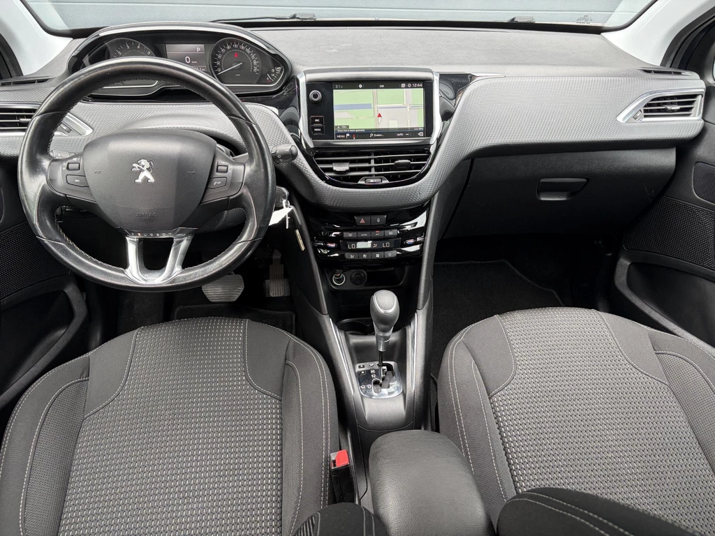 Peugeot 208 – foto 7