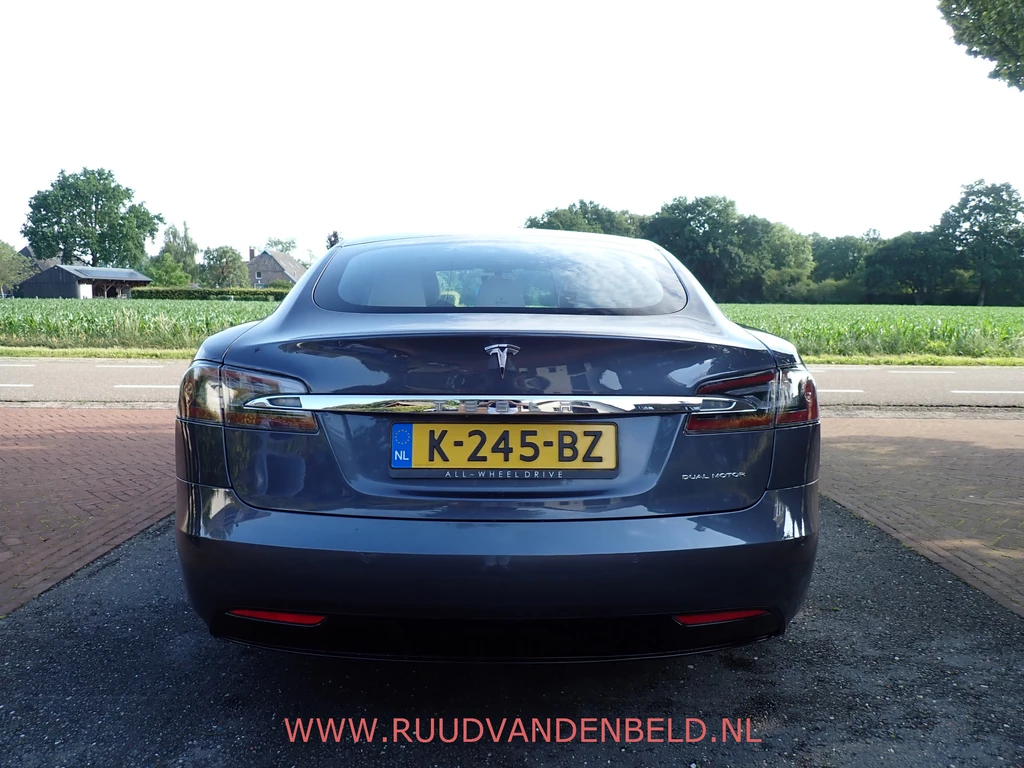 Tesla Model S – foto 4