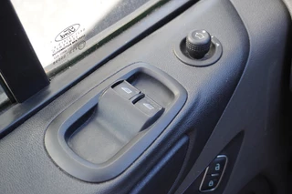 Ford Transit Custom – thumbnail 16