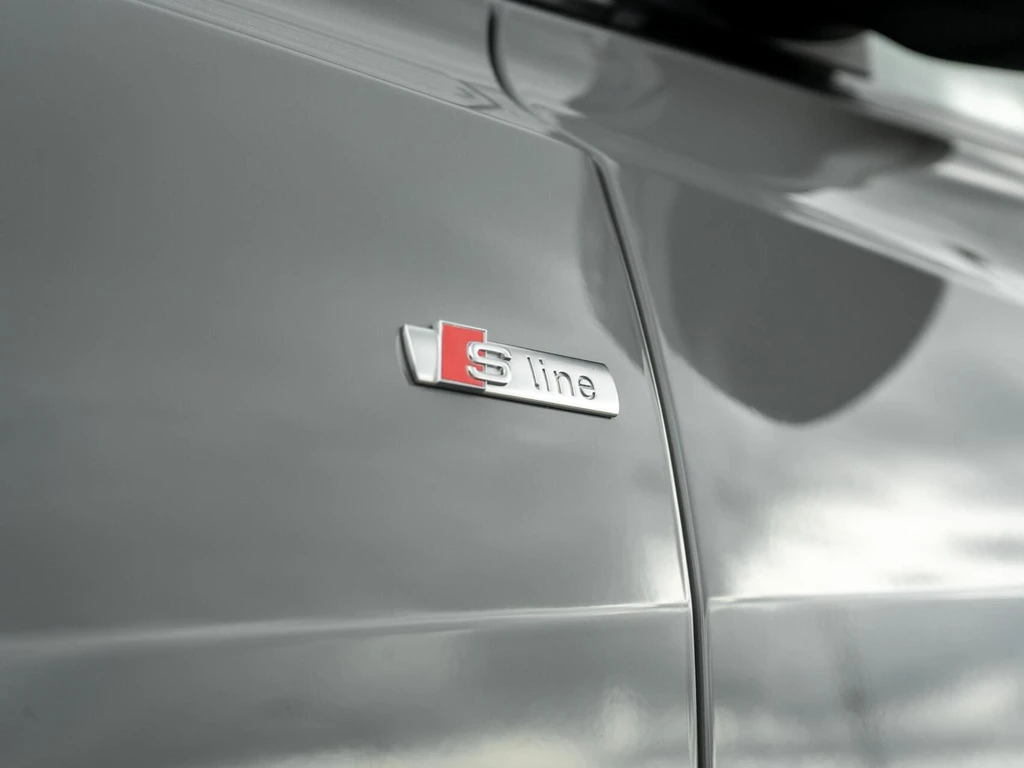 Audi Q8 – foto 23