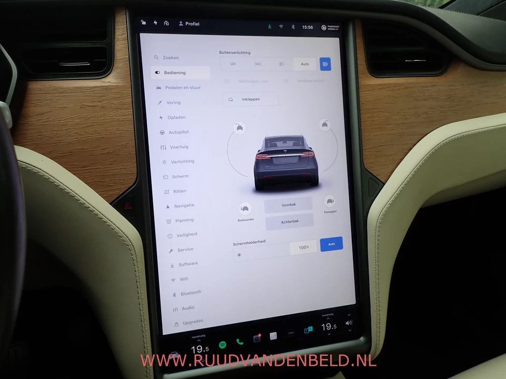 Tesla Model X – foto 20