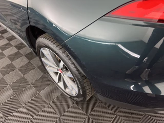 Jaguar F-PACE – thumbnail 30