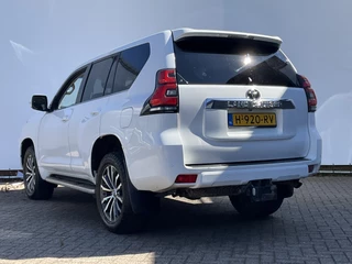 Toyota Land Cruiser – thumbnail 8