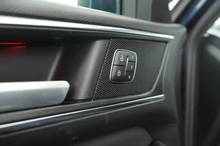Ford S-Max – thumbnail 17