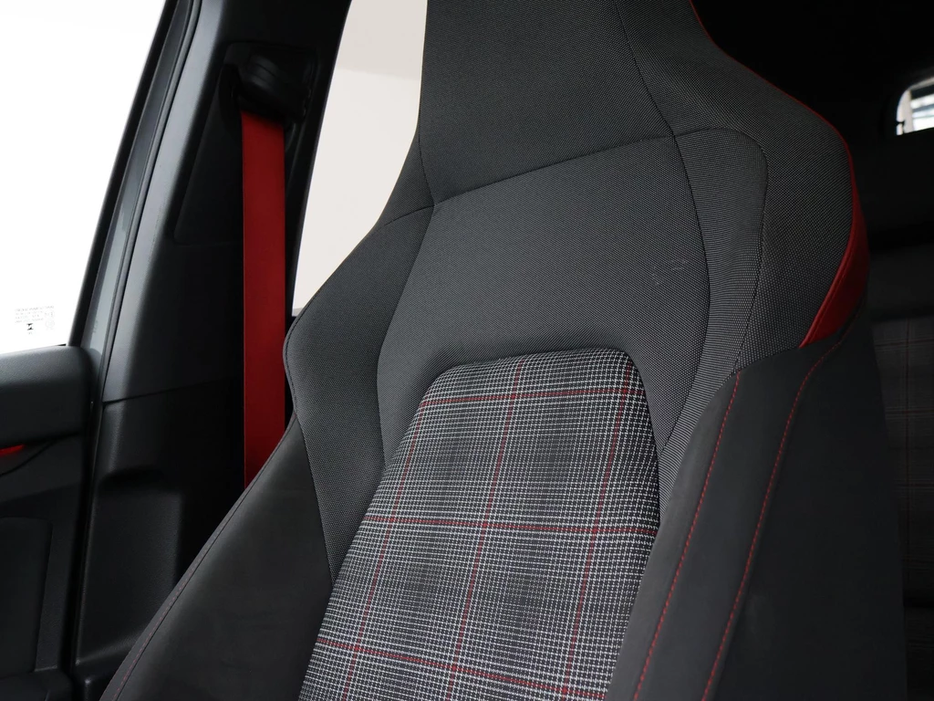 Volkswagen Golf – foto 77