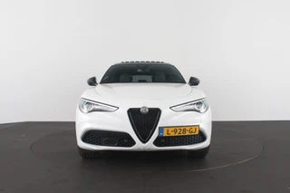 Alfa Romeo Stelvio – thumbnail 11