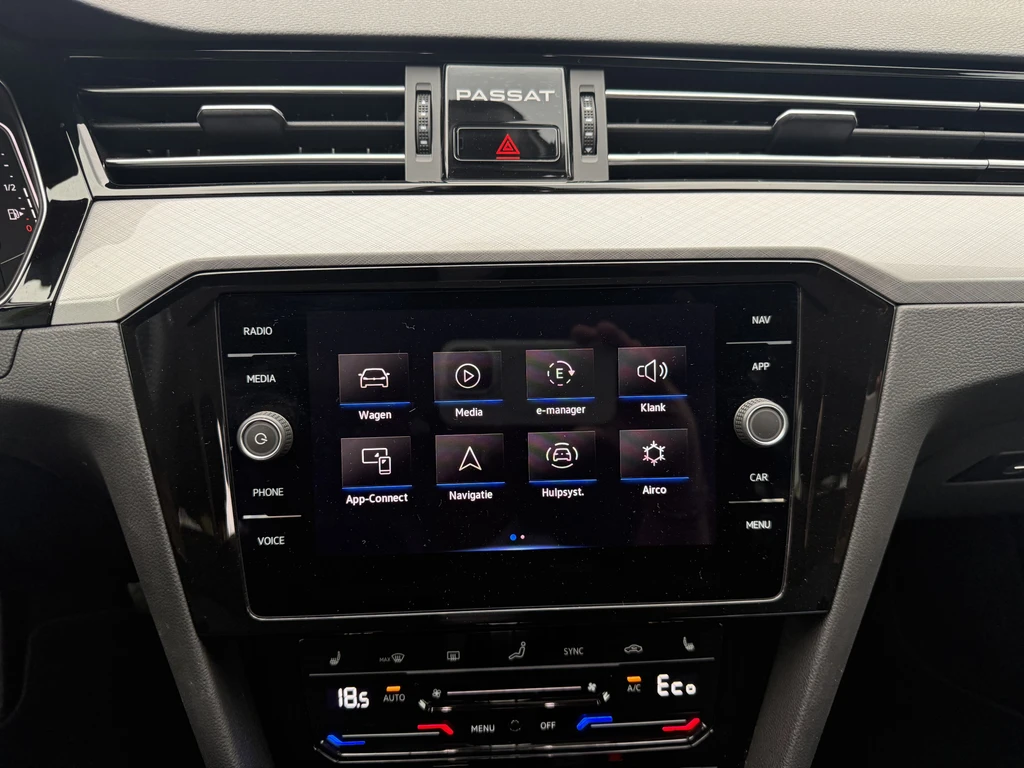 Volkswagen Passat – foto 18