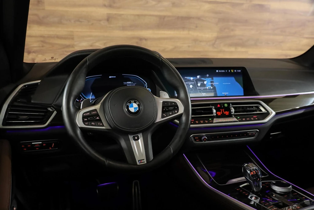 BMW X5 – foto 26