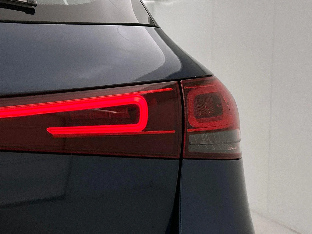 Mercedes-Benz EQA – foto 15