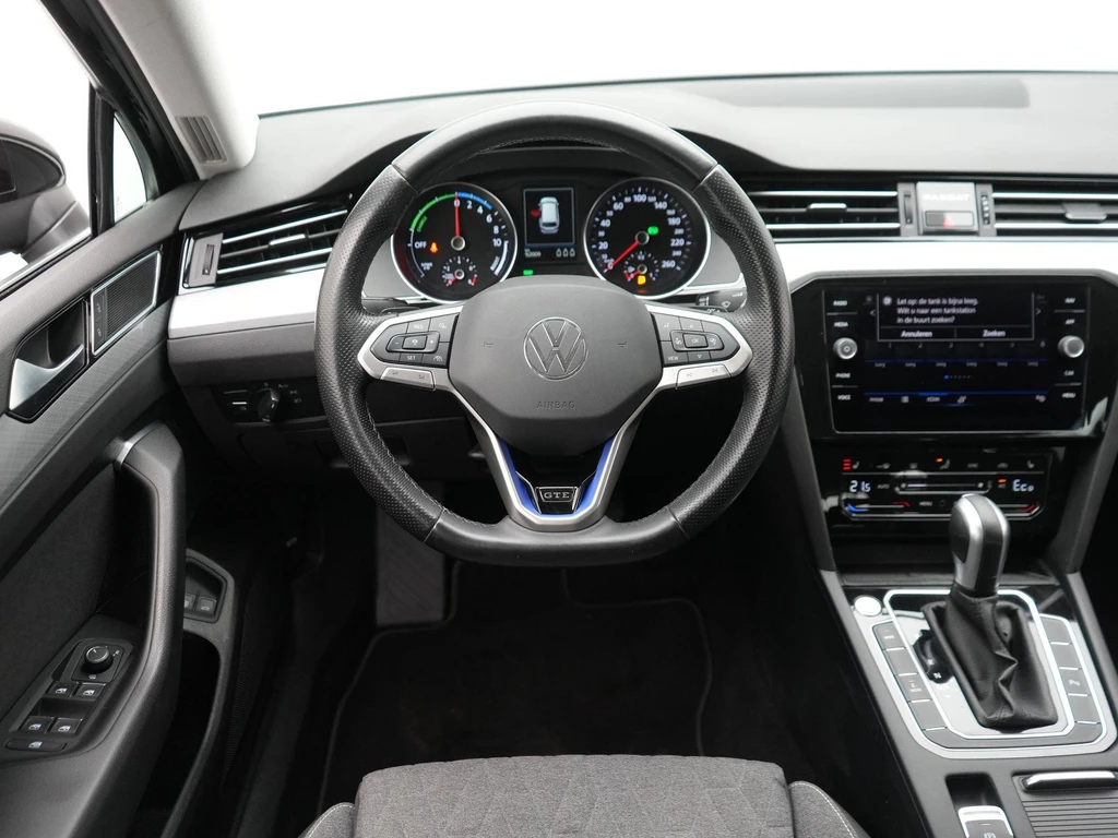 Volkswagen Passat – foto 13