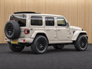 Jeep Wrangler – thumbnail 4